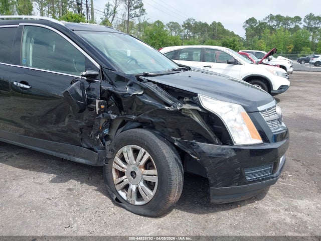 44826792 :رقم المزاد ، 3GYFNAEY4BS574588 vin ، 2011 Cadillac Srx Luxury Collection مزاد بيع