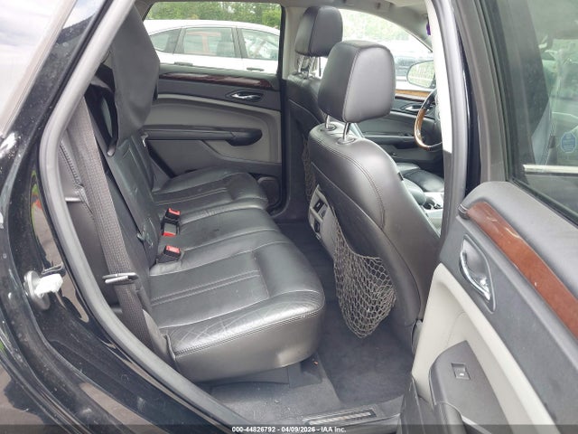 44826792 :رقم المزاد ، 3GYFNAEY4BS574588 vin ، 2011 Cadillac Srx Luxury Collection مزاد بيع