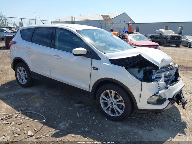 44826814 :رقم المزاد ، 1FMCU0GD9KUC49513 vin ، 2019 Ford Escape Se مزاد بيع