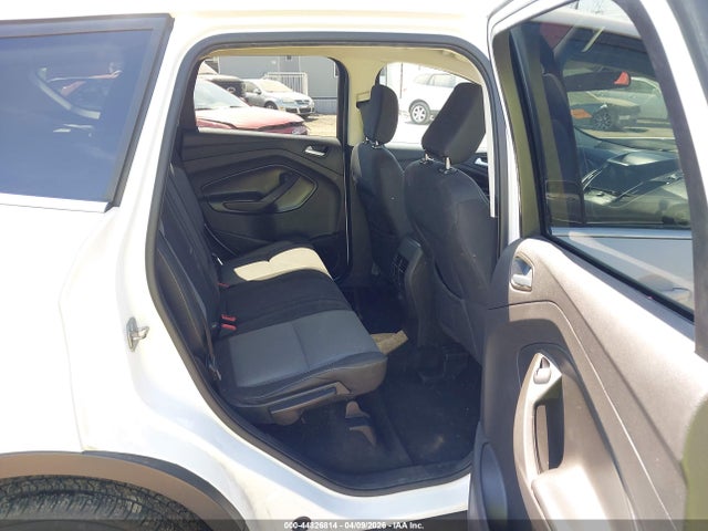 44826814 :رقم المزاد ، 1FMCU0GD9KUC49513 vin ، 2019 Ford Escape Se مزاد بيع