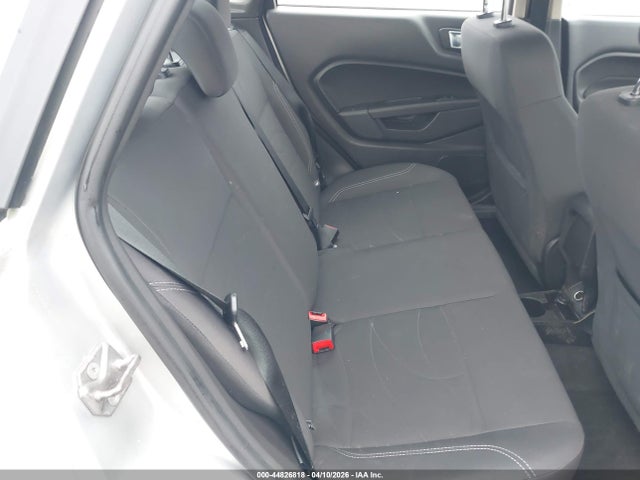3FADP4BJ5GM154002 Ford FIESTA SE