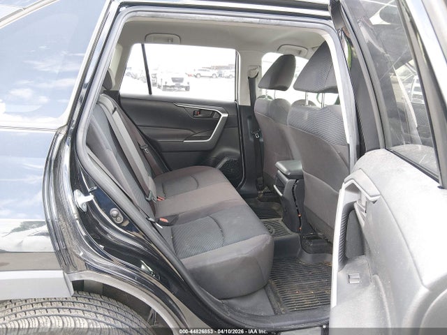 Продаж на аукціоні авто 2019 Toyota Rav4 Le, vin: JTMH1RFV8KD004266, номер лоту: 44826853