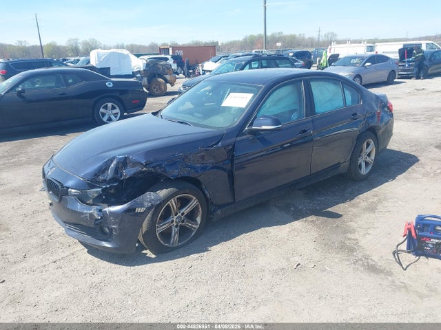 44826861 :رقم المزاد ، WBA3C3G54FNS74219 vin ، 2015 Bmw 320i Xdrive مزاد بيع