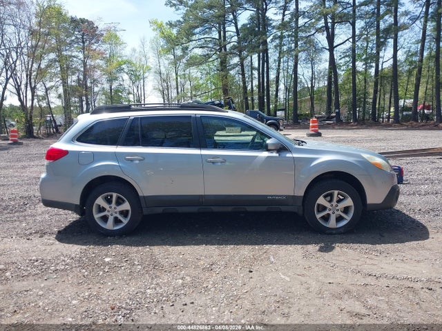 Продажа на аукционе авто 2014 Subaru Outback 2.5i Premium, vin: 4S4BRCCC0E3200724, номер лота: 44826863