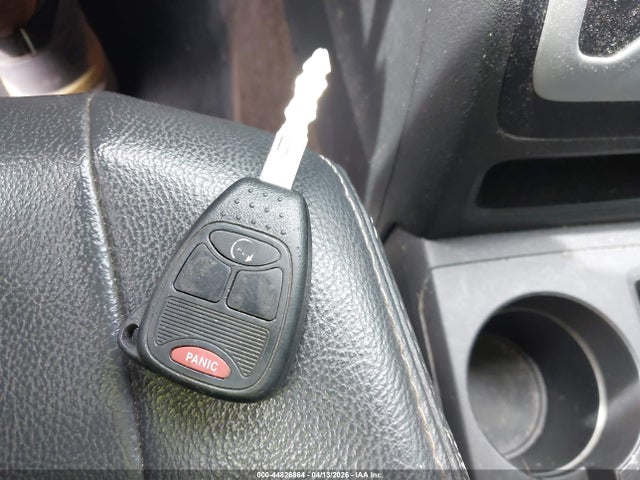 Auction sale of the 2014 Jeep Compass Latitude, vin: 1C4NJDEB4ED884089, lot number: 44826864