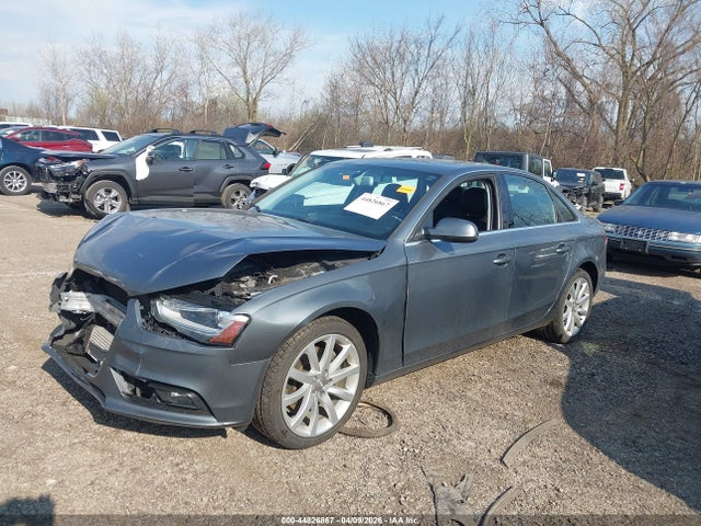 44826867 :رقم المزاد ، WAUFFAFL9DN026456 vin ، 2013 Audi A4 2.0t Premium مزاد بيع