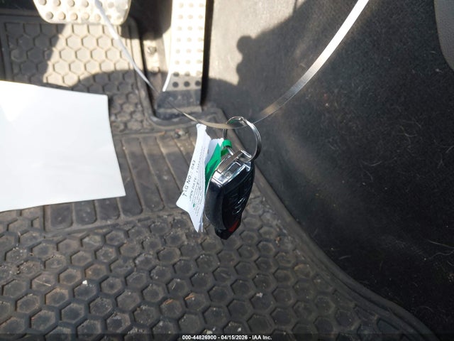 2012 MERCEDES-BENZ C 300 WDDGF8BB5CR238720 Photo 10