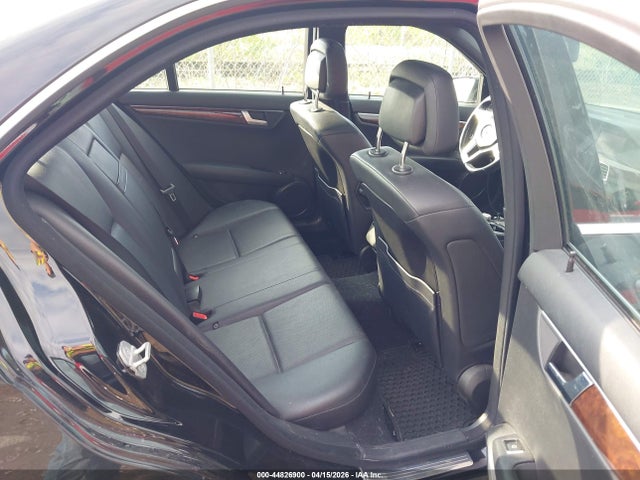 2012 MERCEDES-BENZ C 300 WDDGF8BB5CR238720 Photo 7
