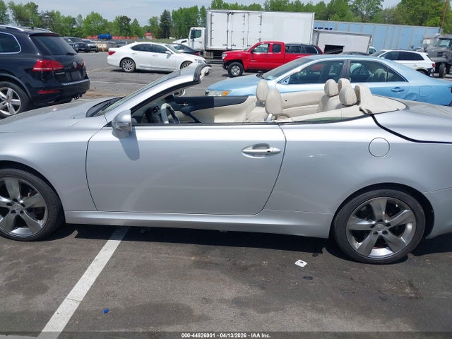 2010 Lexus Is 250c მანქანა იყიდება აუქციონზე, vin: JTHFF2C2XA2513858, აუქციონის ნომერი: 44826901
