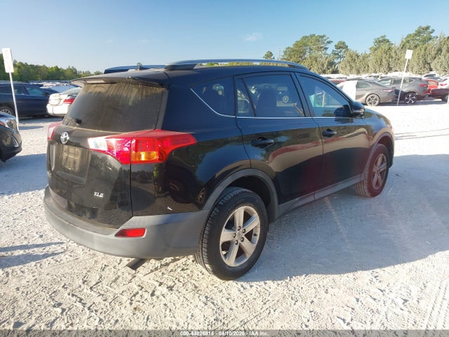 2014 Toyota Rav4 Xle მანქანა იყიდება აუქციონზე, vin: 2T3WFREV1EW083247, აუქციონის ნომერი: 44826918