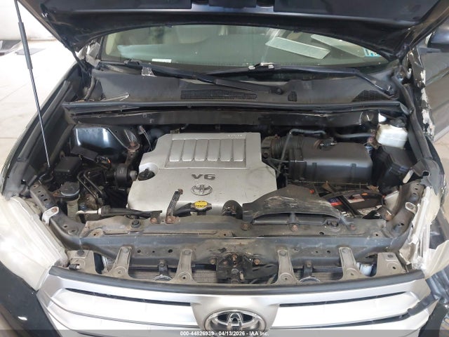 Aukcja sprzedaży 2011 Toyota Highlander Se V6, vin: 5TDBK3EH7BS041227, numer aukcji: 44826939