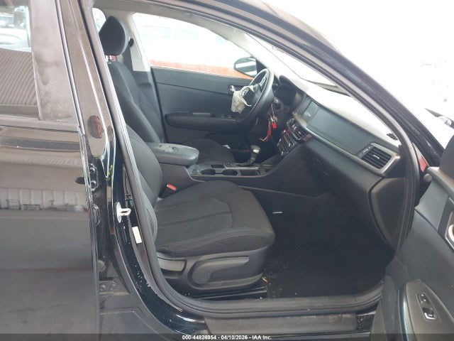 44826954 :رقم المزاد ، 5XXGT4L30JG223769 vin ، 2018 Kia Optima Lx مزاد بيع
