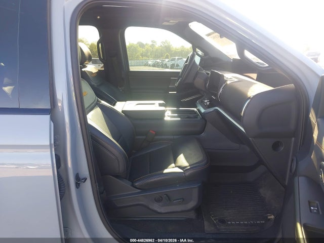 1FMJU1RG6SEA30880 Ford Expedition Tremor