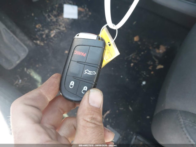 Продаж на аукціоні авто 2016 Chrysler 200 Limited, vin: 1C3CCCAB8GN136285, номер лоту: 44827010