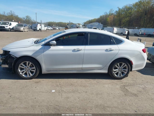 Продаж на аукціоні авто 2016 Chrysler 200 Limited, vin: 1C3CCCAB8GN136285, номер лоту: 44827010