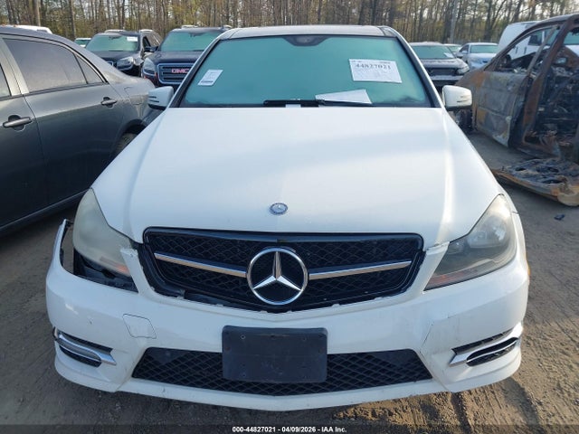 2012 Mercedes-benz C 300 Sport 4matic მანქანა იყიდება აუქციონზე, vin: WDDGF8BB5CA707299, აუქციონის ნომერი: 44827021
