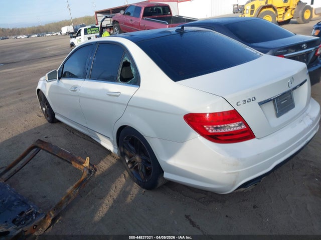 2012 Mercedes-benz C 300 Sport 4matic მანქანა იყიდება აუქციონზე, vin: WDDGF8BB5CA707299, აუქციონის ნომერი: 44827021