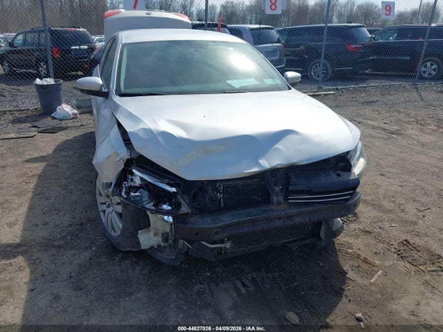 44827026 :رقم المزاد ، 3VW3L7AJ6EM225531 vin ، 2014 Volkswagen Jetta 2.0l Tdi مزاد بيع