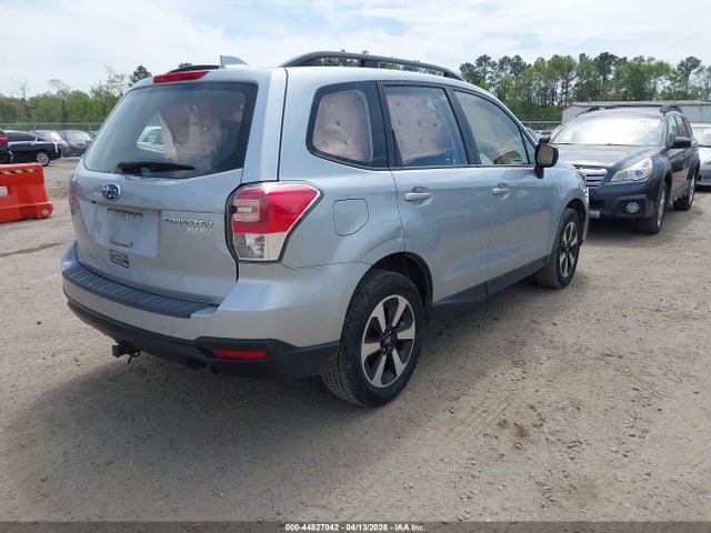 44827042 :رقم المزاد ، JF2SJABC0HH415305 vin ، 2017 Subaru Forester 2.5i مزاد بيع