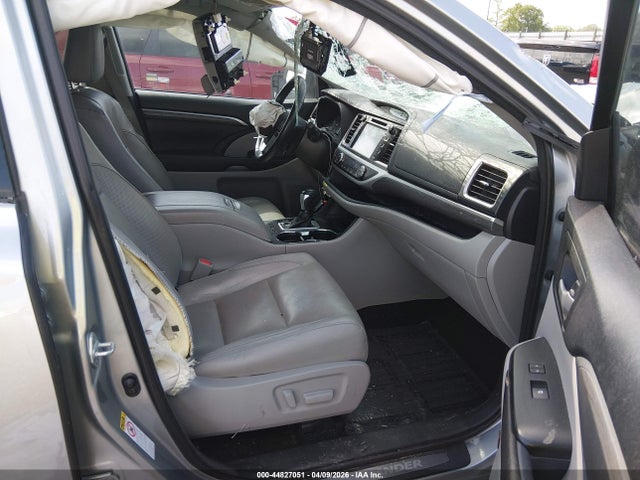 Aukcja sprzedaży 2017 Toyota Highlander Limited, vin: 5TDYZRFH4HS200513, numer aukcji: 44827051