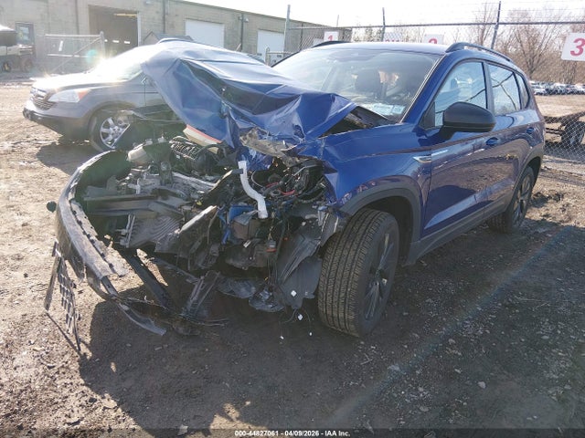 Продаж на аукціоні авто 2024 Volkswagen Taos 1.5t S, vin: 3VV5X7B25RM054463, номер лоту: 44827061