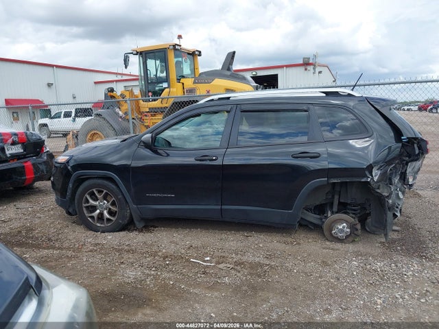 44827072 :رقم المزاد ، 1C4PJMAS6GW311149 vin ، 2016 Jeep Cherokee Sport مزاد بيع