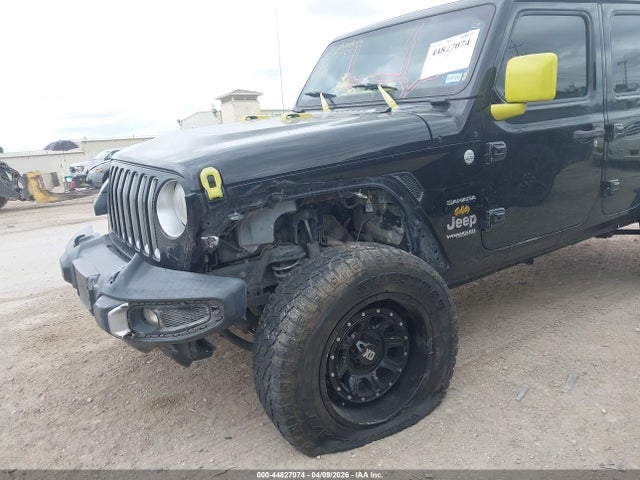 1C4HJXEG7JW175374 Jeep Wrangler Unlimited Sahara 4x4
