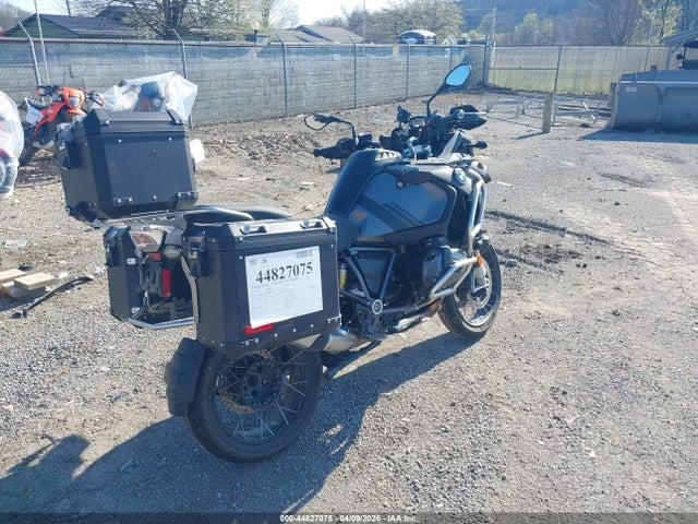 Продаж на аукціоні авто 2023 Bmw R 1250 Gs Adventure, vin: WB10M1300P6H60622, номер лоту: 44827075
