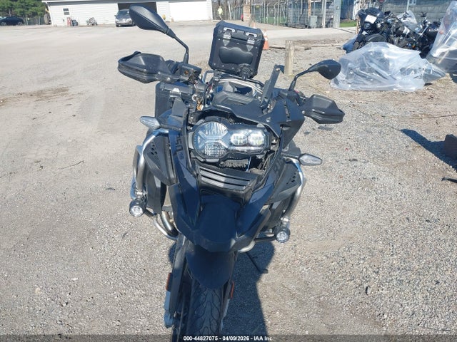 Продаж на аукціоні авто 2023 Bmw R 1250 Gs Adventure, vin: WB10M1300P6H60622, номер лоту: 44827075