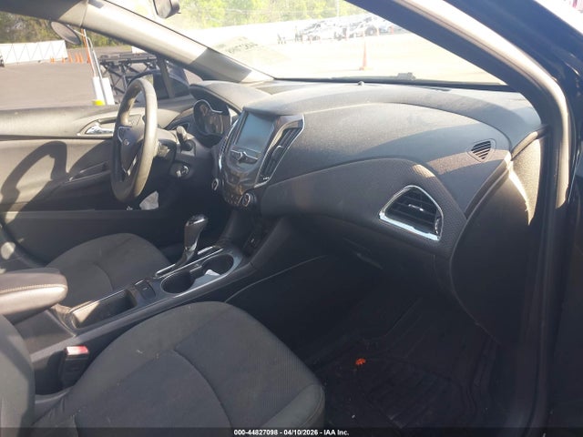 2017 CHEVROLET CRUZE 1G1BE5SM1H7222226 Photo 4