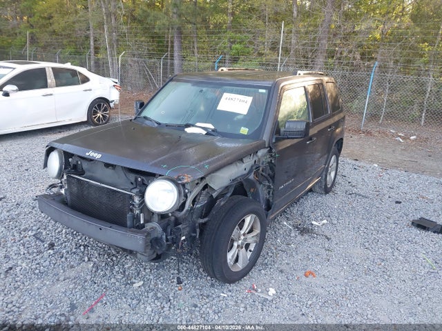 2017 Jeep Patriot Latitude 4x4 მანქანა იყიდება აუქციონზე, vin: 1C4NJRFB6HD174126, აუქციონის ნომერი: 44827104