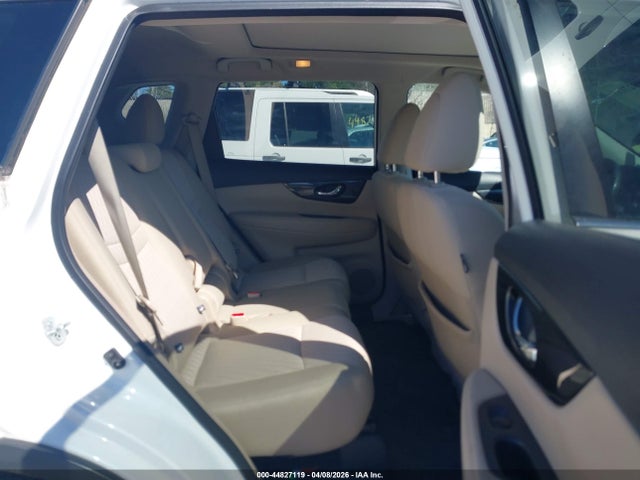 Продаж на аукціоні авто 2017 Nissan Rogue Sv, vin: 5N1AT2MV3HC737115, номер лоту: 44827119