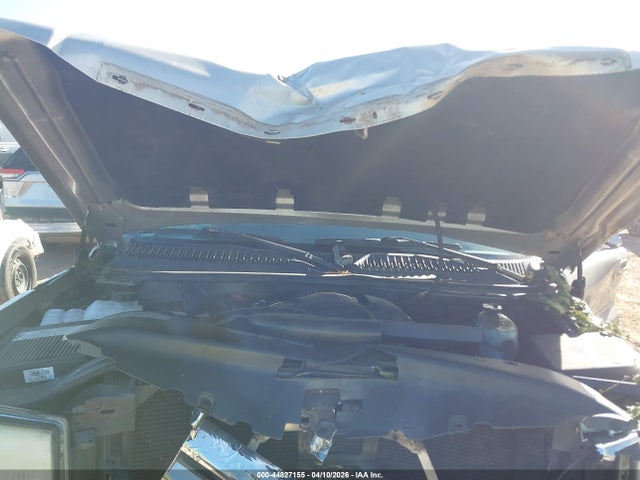 44827155 :رقم المزاد ، 3GYFK66N84G329180 vin ، 2004 Cadillac Escalade Esv Platinum Edition مزاد بيع