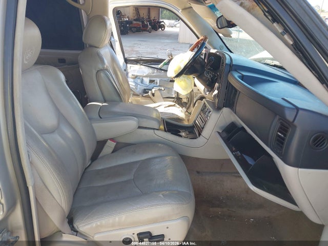 44827155 :رقم المزاد ، 3GYFK66N84G329180 vin ، 2004 Cadillac Escalade Esv Platinum Edition مزاد بيع