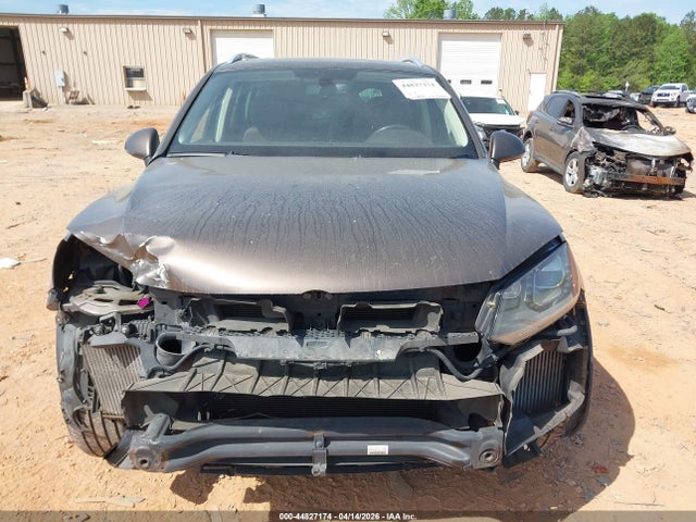 Продаж на аукціоні авто 2011 Volkswagen Touareg Tdi Lux, vin: WVGFK9BP7BD005707, номер лоту: 44827174