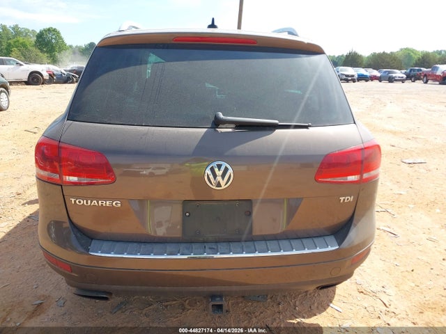 Продаж на аукціоні авто 2011 Volkswagen Touareg Tdi Lux, vin: WVGFK9BP7BD005707, номер лоту: 44827174