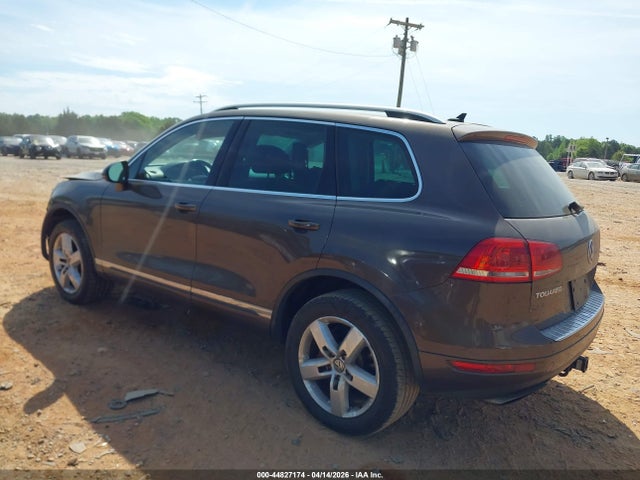 Продаж на аукціоні авто 2011 Volkswagen Touareg Tdi Lux, vin: WVGFK9BP7BD005707, номер лоту: 44827174