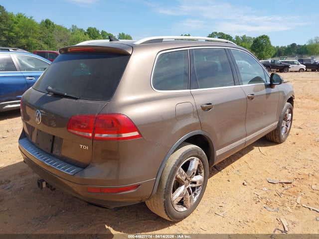 Продаж на аукціоні авто 2011 Volkswagen Touareg Tdi Lux, vin: WVGFK9BP7BD005707, номер лоту: 44827174