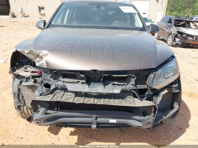 Продаж на аукціоні авто 2011 Volkswagen Touareg Tdi Lux, vin: WVGFK9BP7BD005707, номер лоту: 44827174
