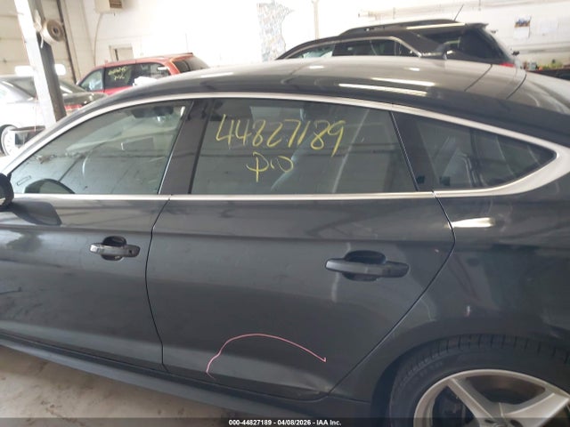 Aukcja sprzedaży 2018 Audi A5 2.0t Premium, vin: WAUENCF5XJA084624, numer aukcji: 44827189