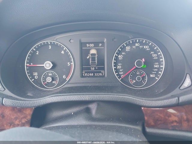 Продажа на аукционе авто 2013 Volkswagen Passat 2.0l Tdi Sel Premium, vin: 1VWCN7A3XDC075287, номер лота: 44827197