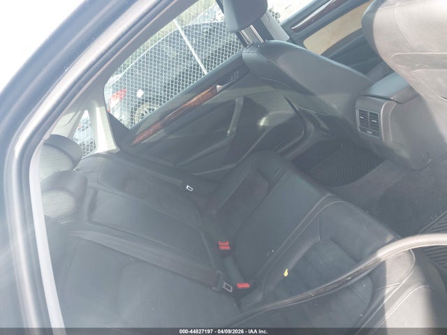Продажа на аукционе авто 2013 Volkswagen Passat 2.0l Tdi Sel Premium, vin: 1VWCN7A3XDC075287, номер лота: 44827197