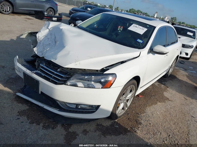 Продаж на аукціоні авто 2012 Volkswagen Passat 3.6l V6 Sel Premium, vin: 1VWCM7A3XCC065117, номер лоту: 44827231