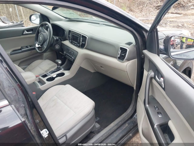 Продажа на аукционе авто 2019 Kia Sportage Lx, vin: KNDPMCAC5K7616915, номер лота: 44827259