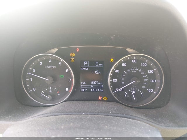 Продажа на аукционе авто 2017 Hyundai Elantra Se, vin: KMHD74LF8HU072133, номер лота: 44827281