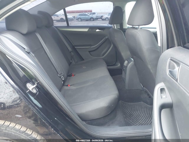 Продаж на аукціоні авто 2015 Volkswagen Jetta 2.0l Tdi S, vin: 3VWLA7AJ8FM341188, номер лоту: 44827289