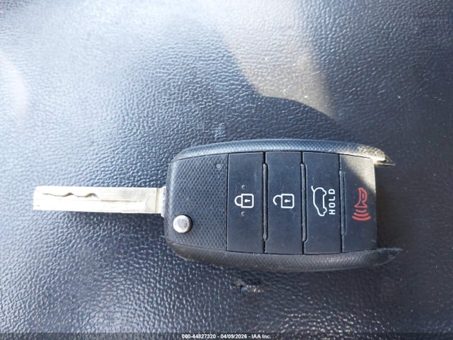 2017 KIA SORENTO 5XYPG4A30HG244988 Photo 10