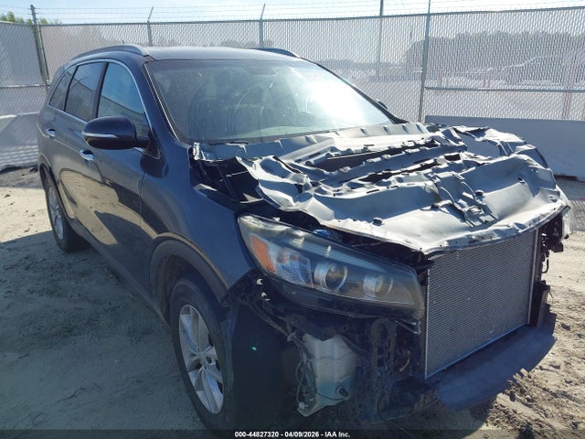 2017 Kia Sorento 2.4l Lx მანქანა იყიდება აუქციონზე, vin: 5XYPG4A30HG244988, აუქციონის ნომერი: 44827320