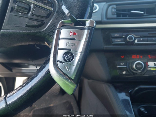 2011 BMW 528I WBAFR1C58BC736745 Photo 10