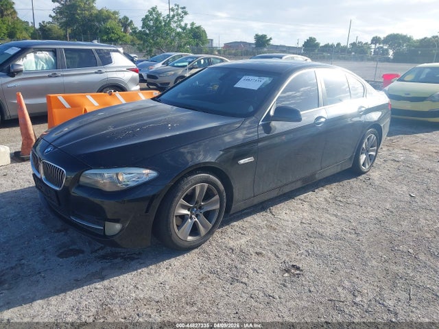2011 BMW 528I WBAFR1C58BC736745 Photo 5